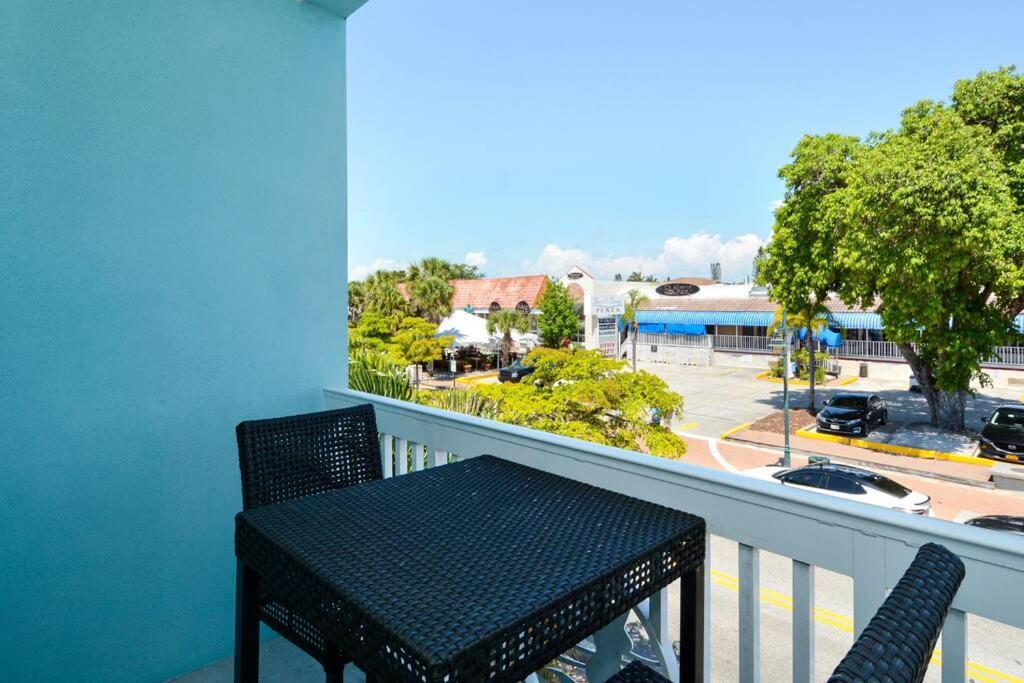 Siesta Cooler: Only Minutes Walk To Siesta Beach! シエスタ・キー エクステリア 写真