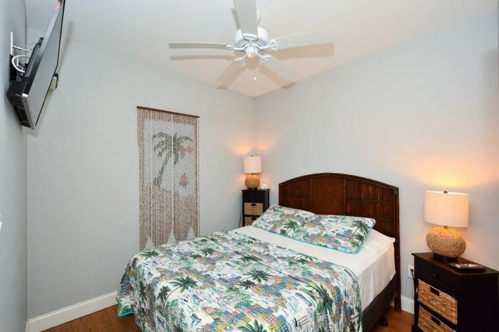 Siesta Cooler: Only Minutes Walk To Siesta Beach! シエスタ・キー エクステリア 写真